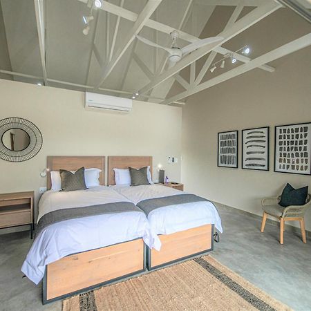 Little Kubu Lodge Hoedspruit Exteriör bild