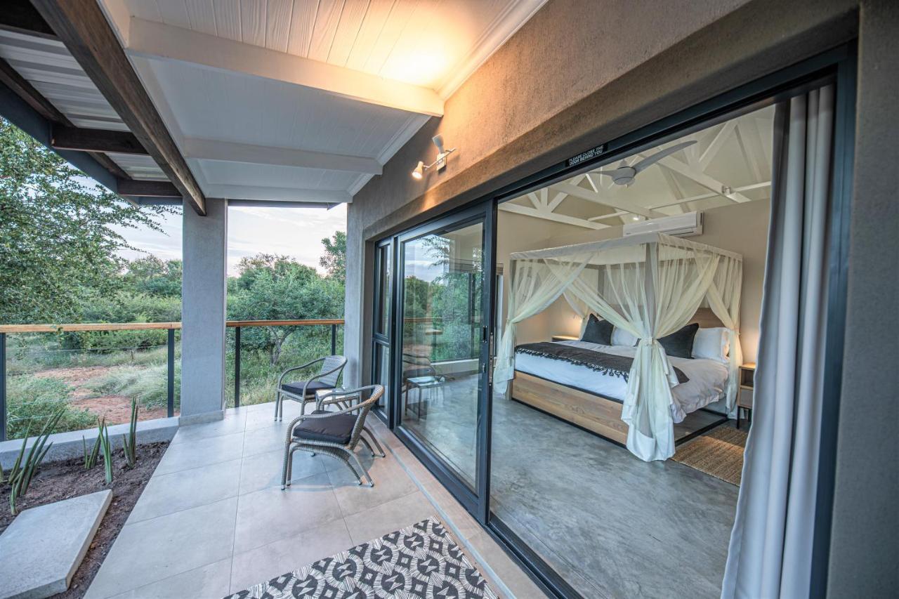 Little Kubu Lodge Hoedspruit Exteriör bild