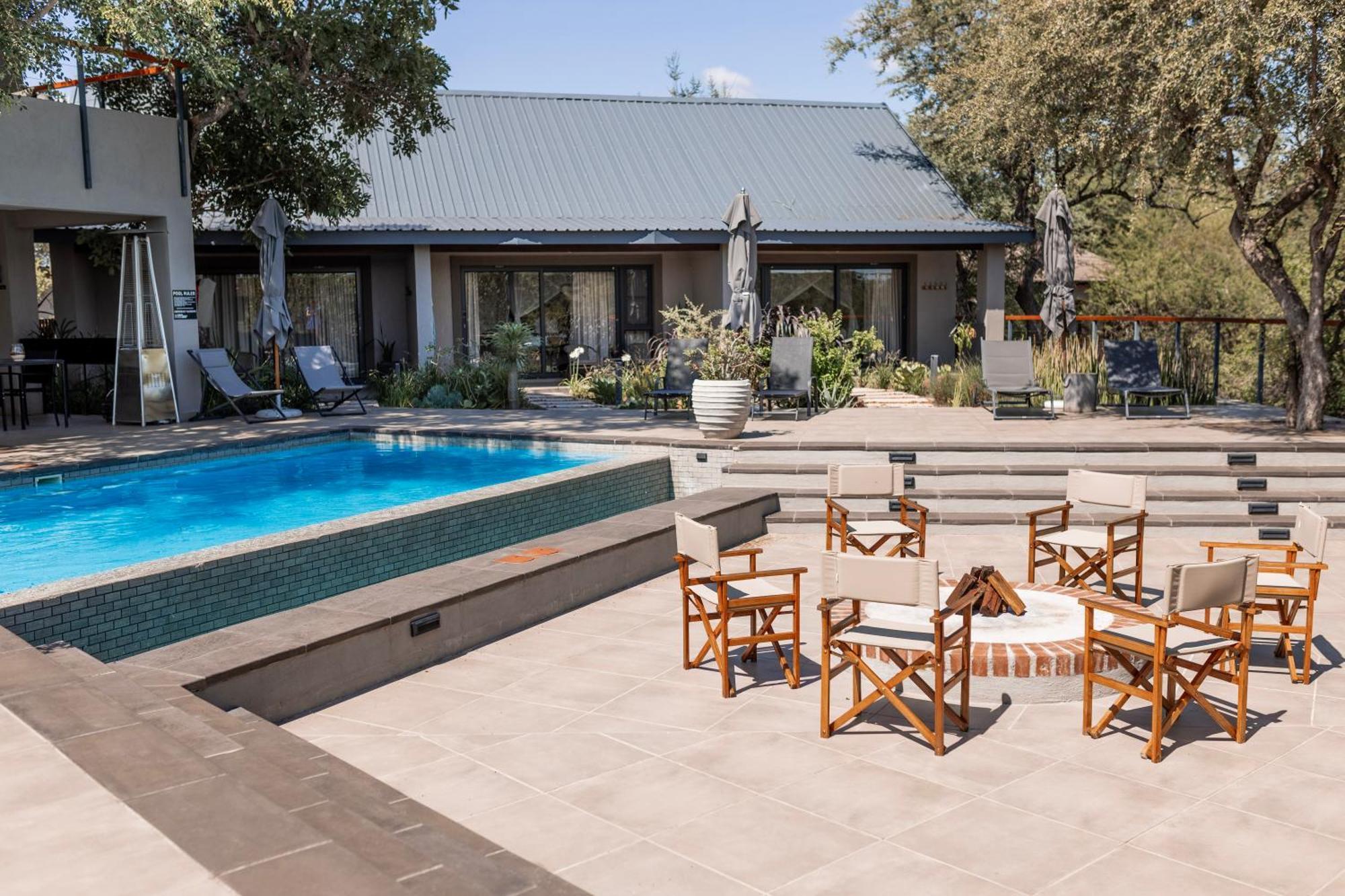 Little Kubu Lodge Hoedspruit Exteriör bild